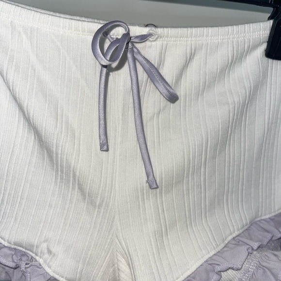 Victorias Secret Sleep Shorts - Picture 3 of 3